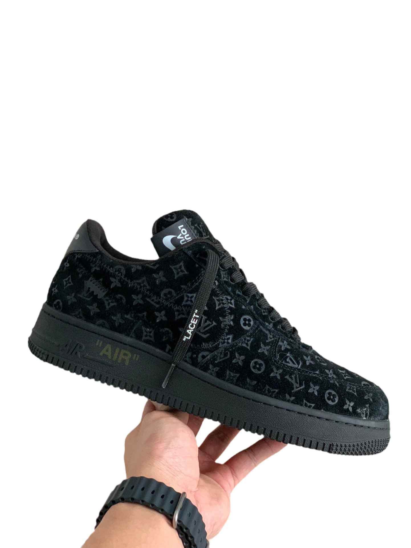 Louis Vuitton × Nike Air Force 1