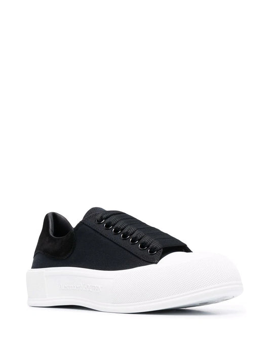 Alexander McQueen Tênis Deck Plimsoll com cadarço