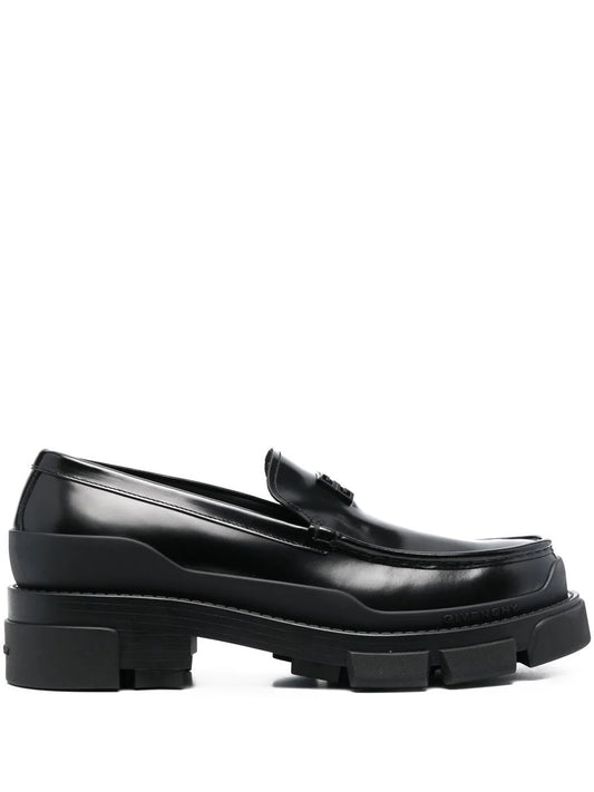 Givenchy Mocassim com logo gravado