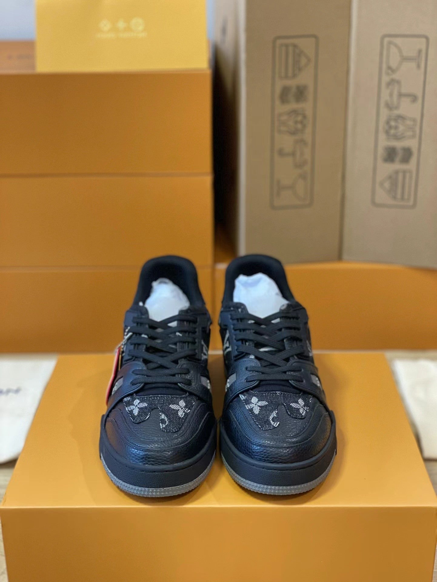 LOUIS VUITTON TRAINER 1A9IQ5 Sneakers