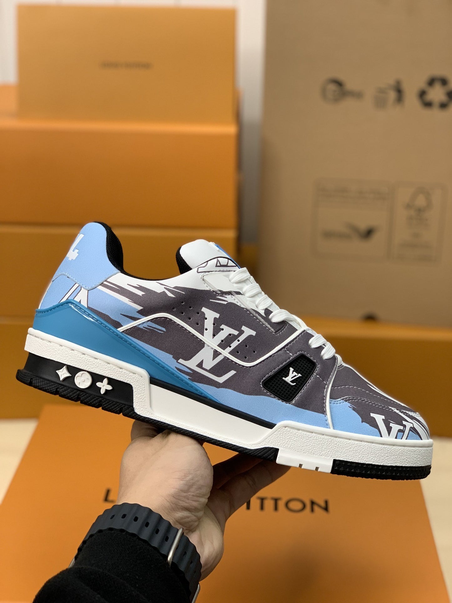 LOUIS VUITTON TRAINER 1A9IQ5 Sneakers