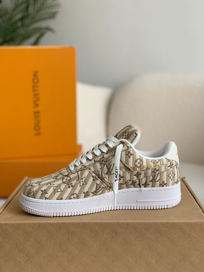 LOUIS VUITTON × NIKE AIR FORCE 1 SNEAKER