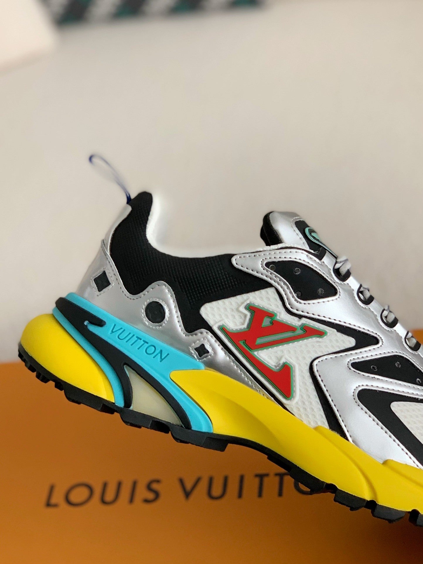 Louis Vuitton Runner Tatic Sneakers