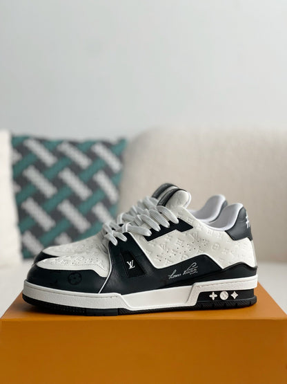 LOUIS VUITTON TRAINER Sneakers