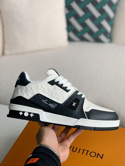 LOUIS VUITTON TRAINER Sneakers