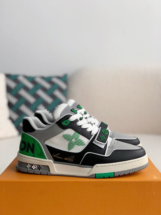 LOUIS VUITTON TRAINER Sneakers