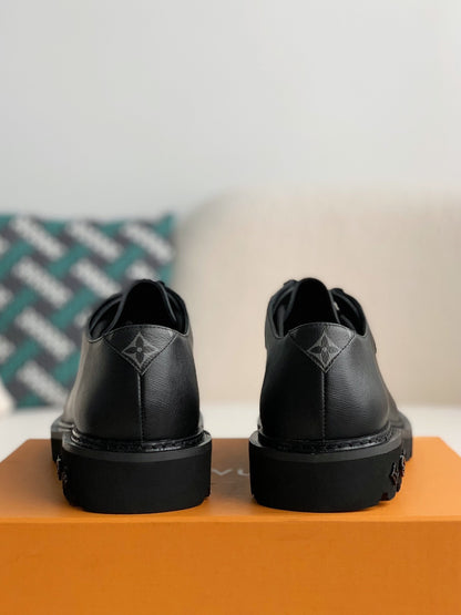 Louis Vuitton Men's Leather Shoes