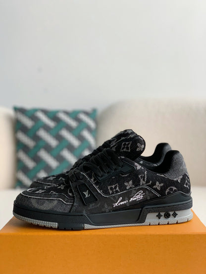 LOUIS VUITTON TRAINER