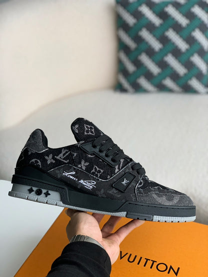 LOUIS VUITTON TRAINER