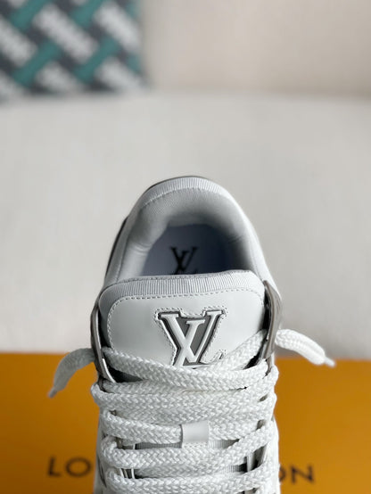 LOUIS VUITTON TRAINER MAXI  SNEAKERS