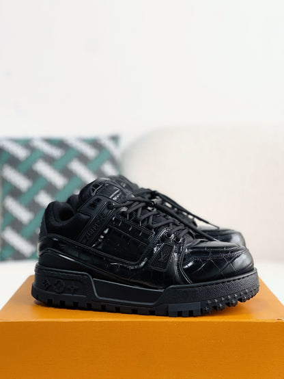 LOUIS VUITTON TRAINER MAXI  SNEAKERS