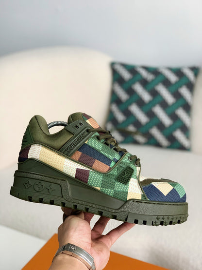 LOUIS VUITTON TRAINER MAXI  SNEAKERS