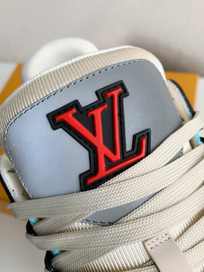 LOUIS VUITTON TRAINER Sneakers