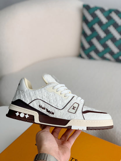 LOUIS VUITTON SNEAKERS_