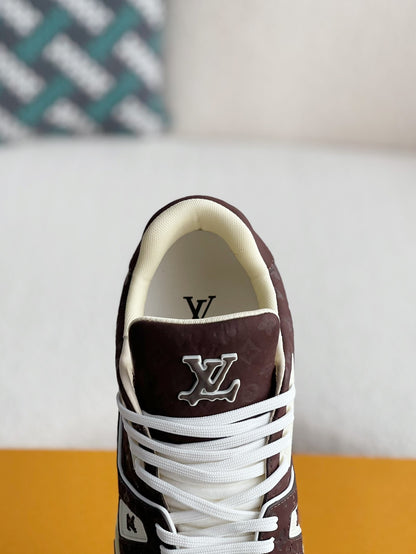 LOUIS VUITTON SNEAKERS