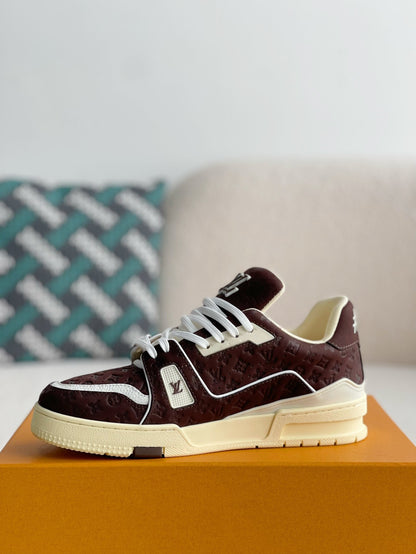 LOUIS VUITTON SNEAKERS