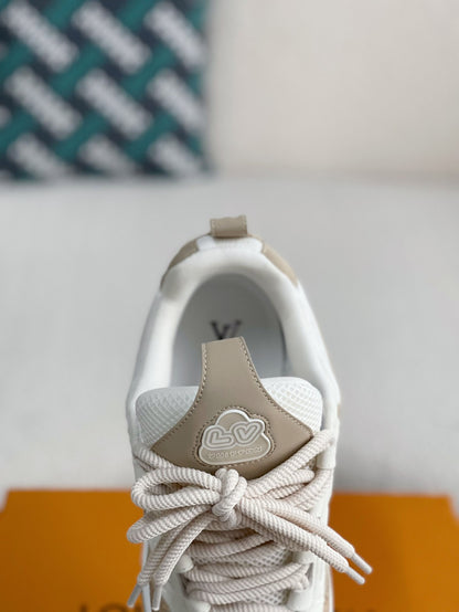 LOUIS VUITTON Skate Sneakers