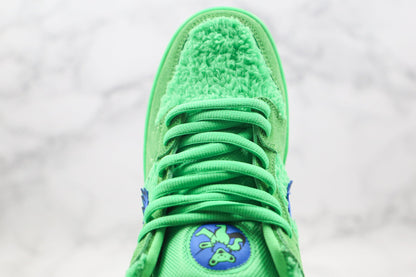 Nike SB Dunk Low Grateful Dead Bears Green