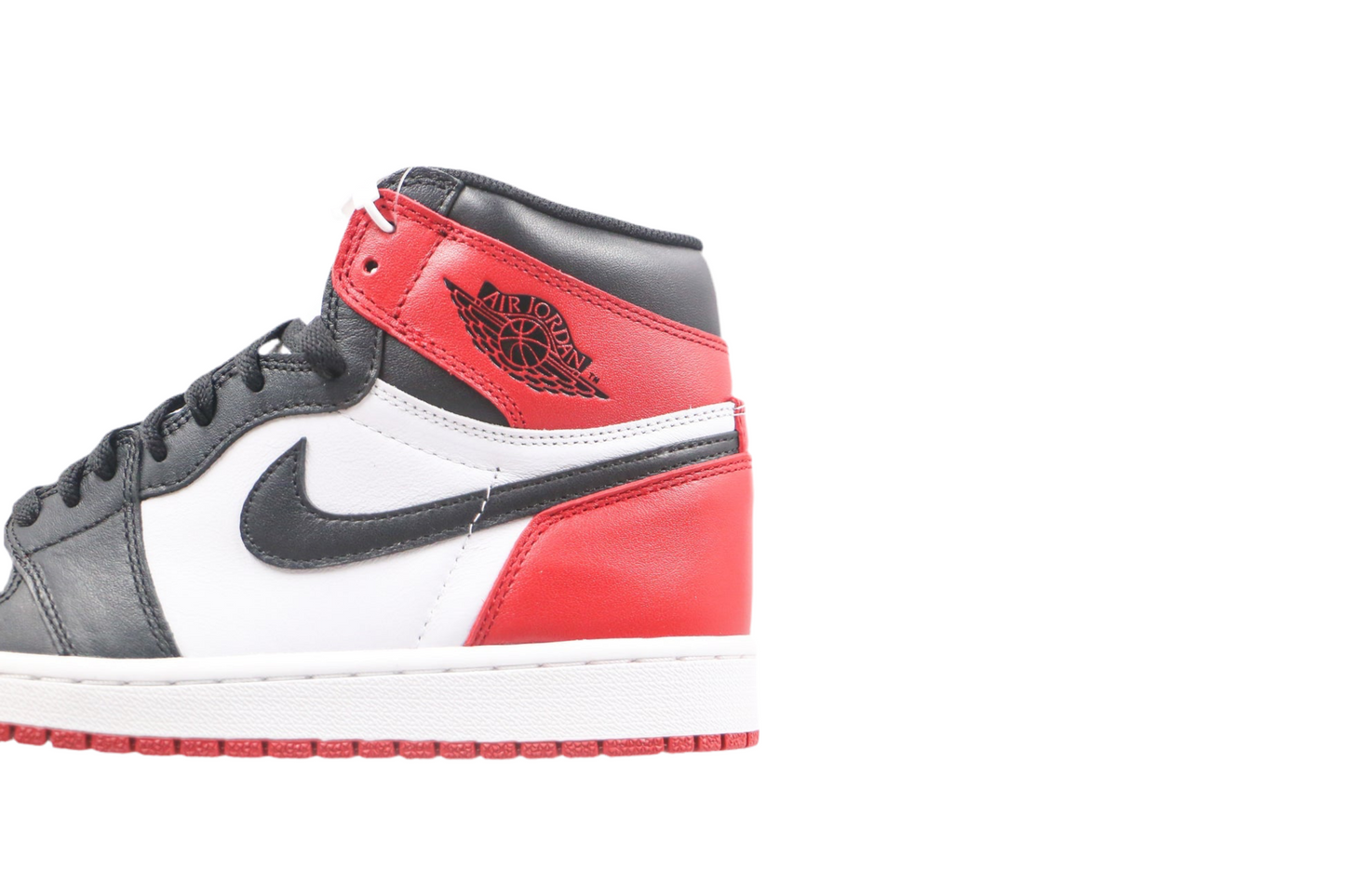 Jordan 1 Retro High Black Toe