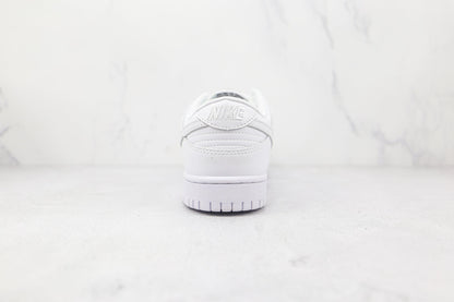 Nike Dunk Low Triple White